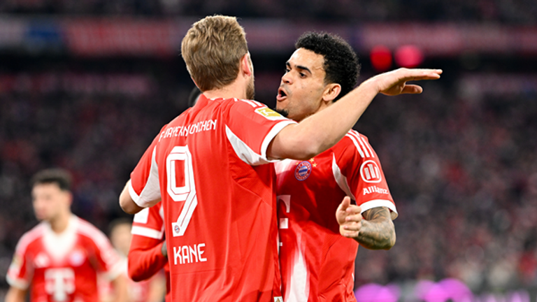 Harry Kane (links) und Luis Diaz (rechts) sind nach dem vergangenen Spieltag wieder in Torlaune. Heute kommt das Spiel gegen RB Leipzig. 