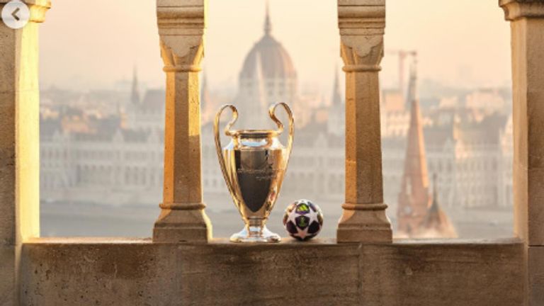 So sieht der Spielball fürs Champions-League-Finale in Budapest aus (Quelle: adidasfootball / Instagram).