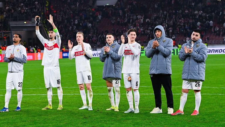 Deniz Undav und VfB Stuttgart ziehen, trotz der Niederlage im Rückspiel, weiter ins Achtelfinale der Europa League. 