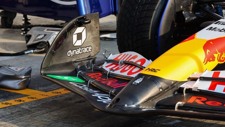 Ab der Saison 2026 ersetzt das Active Aero das bisherige DRS-System. Dabei passen sich Front- und Heckflügel automatisch oder manuell an.