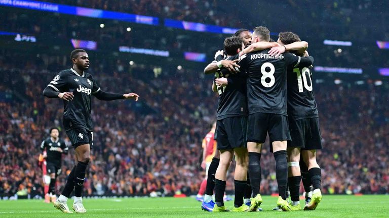 Galatasaray - Juventus.