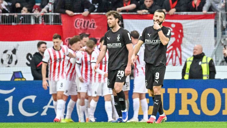 SC Freiburg - Borussia Moenchengladbach.