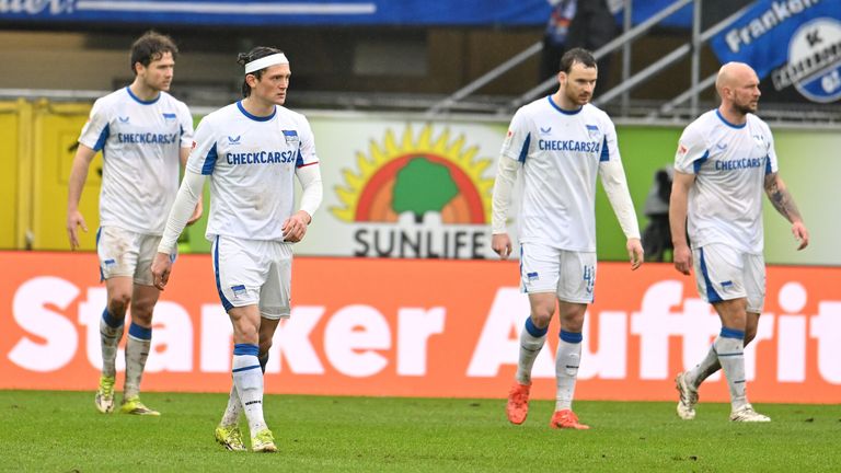 Die Hertha kommt in Paderborn unter die Räder. 