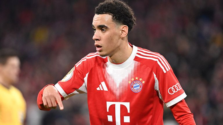 Stand beim 3:2-Sieg gegen Frankfurt erstmals seit April 2025 wieder in der Bundesliga in der Startelf: Bayerns Jamal Musiala. 