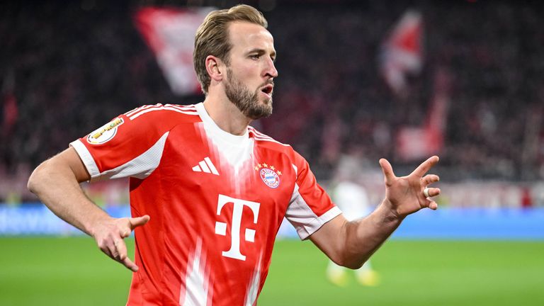 Die Bayern ziehen ins Halbfinale des DFB-Pokals ein.