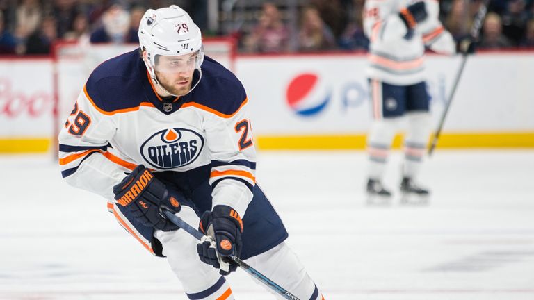In der Nacht vom 25. 2 auf den 26.2 startet die NHL wieder. Die Edmonton Oilers um Leon Draisaitl  treffen dabei auf die Anaheim Ducks.