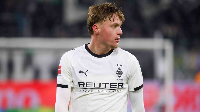 Luca Netz wechselt von Borussia M'Gladbach nach Nottingham.