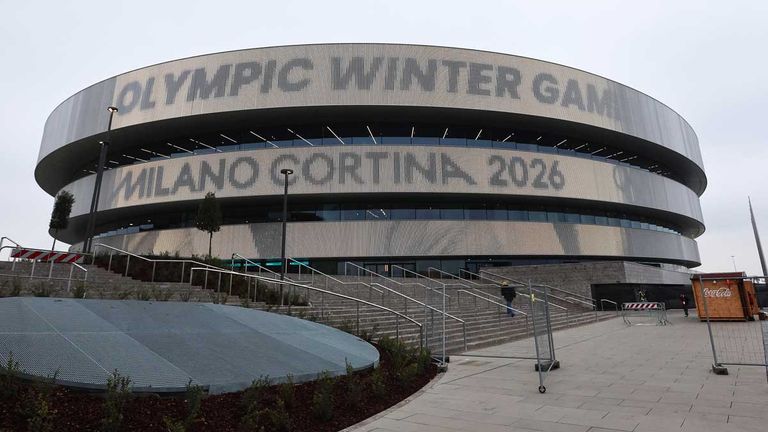 Mailand: Santagiulia Ice Hockey Arena - Sportart: Eishockey.