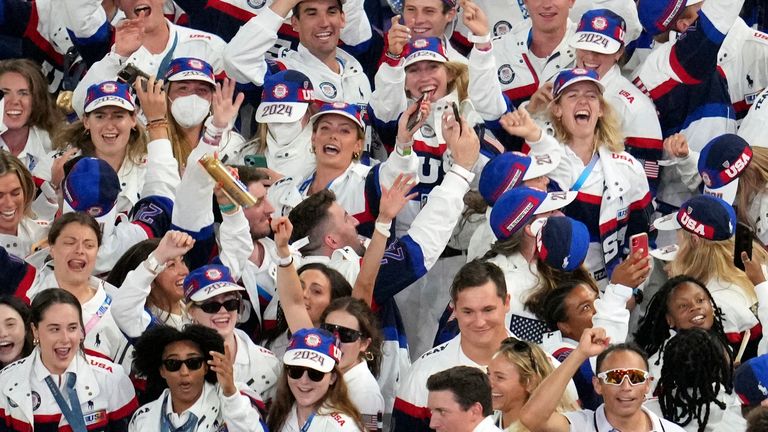 Das US-Team sicherte sich bei der Olympiade in Paris den Gesamtsieg vor China. Im eigenen Land wollen sie den Erfolg wiederholen. 