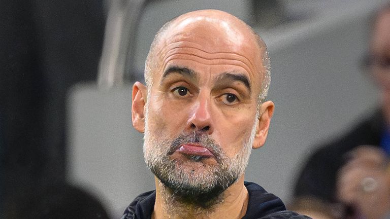 City-Trainer Pep Guardiola spottet über die Kritiker an Manchester City.
