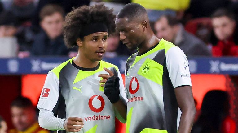 Spielen Karim Adeyemi (l.) und Serhou Guirassy auch in der kommenden Saison beim BVB?