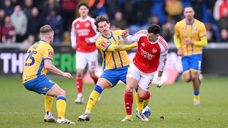 Der FC Arsenal entgeht im FA Cup einer Blamage.