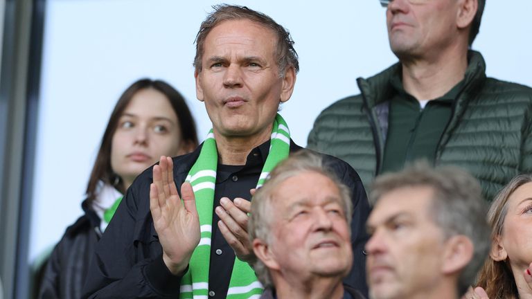 VW-Vorstandsvorsitzender Oliver Blume bei einem Heimspiel des VfL Wolfsburg.