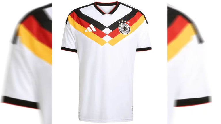 DEUTSCHLAND: Heimtrikot (Quelle: FIFA Store)