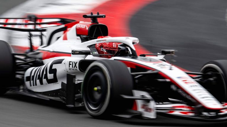 Haas-Pilot Esteban Ocon beim Großen Preis von China.