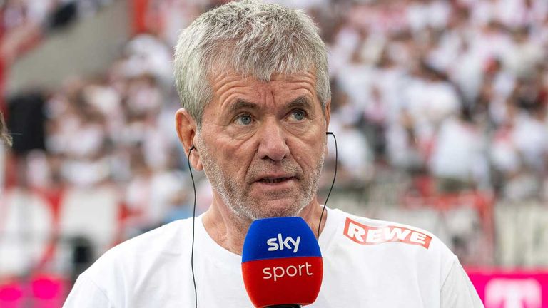 Friedhelm Funkel führte den 1. FC Köln am Ende der vergangenen Saison zurück in die Bundesliga.
