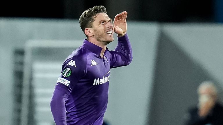 Robin Gosens & Florenz stehen im Viertelfinale der Conference League.