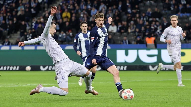 Ein spätes Tor rettet Bochum.