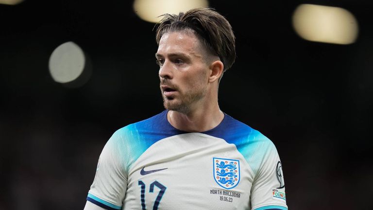 Jack Grealish wird wegen einer schweren Fußverletzung (Ermüdungsbruch) nicht für England in der WM antreten können.