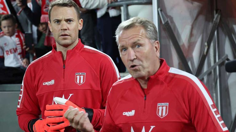 Andreas Köpke (r.) war Manuel Neuers Torwart-Trainer bei der deutschen Nationalmannschaft.