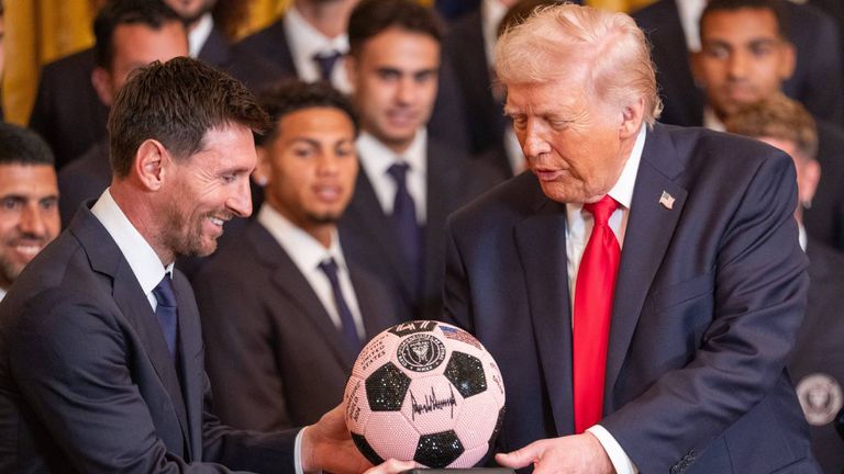 Der US-Präsident Trump findet ehrende Wort für Messi.