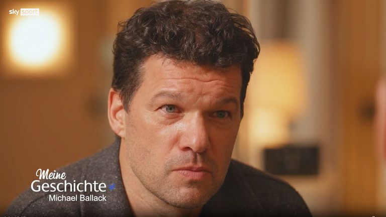 Michael Ballack redet bei "Meine Geschichte" über den Verlust seines Sohns.