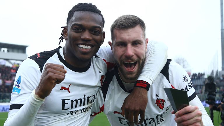 Die AC Milan festigt gegen Cremonese ihren CL-Platz.