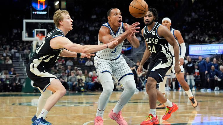 Die Orlando Magic bauen ihre NBA-Siegesserie gegen die Bucks aus. 