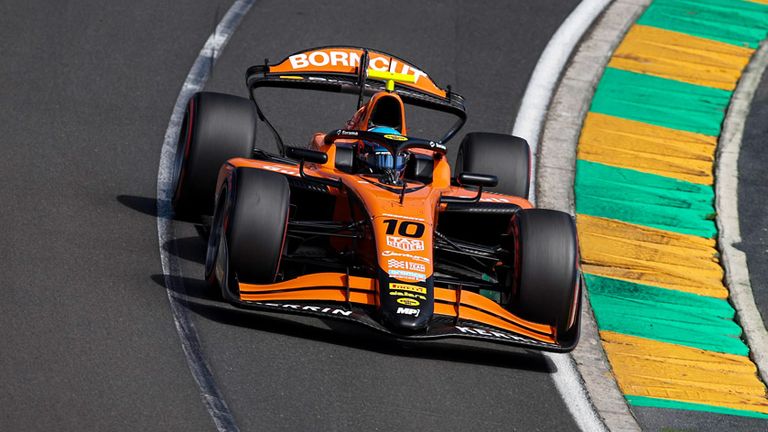 Oliver Goethe überzeugt im F2-Rennen von Melbourne.