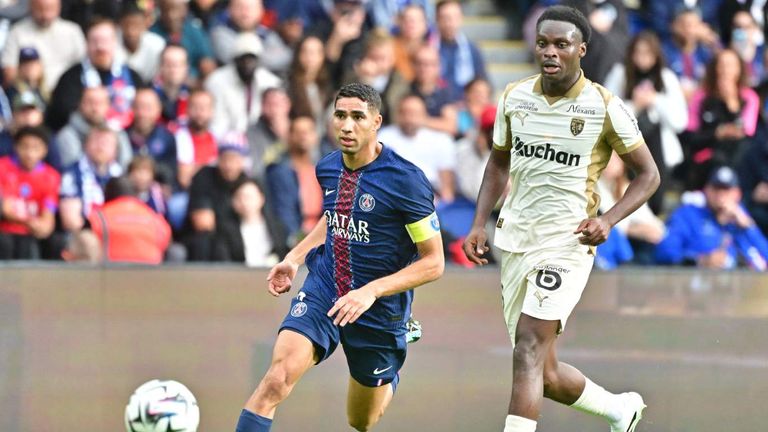 Beim Hinspiel war RC Lens in Paris zu Besuch.