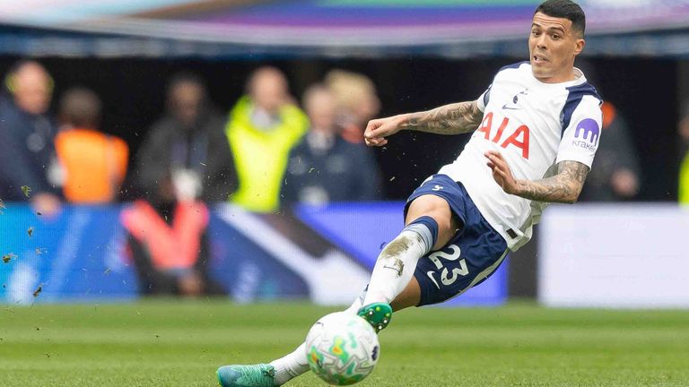 Pedro Porro kam im Sommer 2023 von Sporting zu Tottenham.