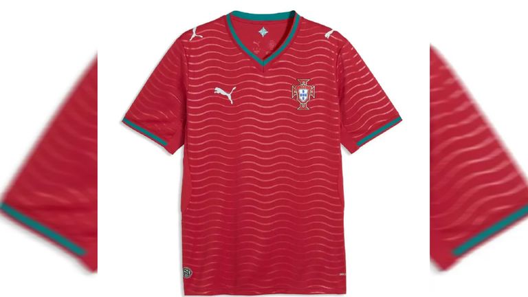 PORTUGAL: Heimtrikot - (Quelle: Puma)