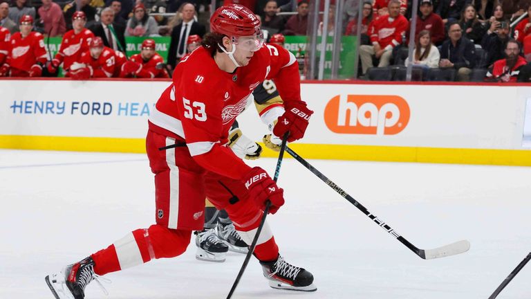 Moritz Seider verliert mit den Red Wings knapp gegen Vegas Golden Knights.