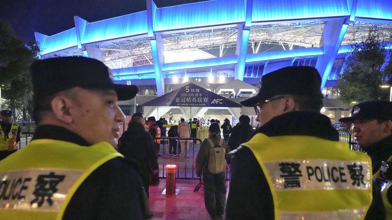 Didier Drogbas ex-Klub Shanghai Shenhua ist ebenfalls von den Strafen in der chinesischen Super League betroffen.