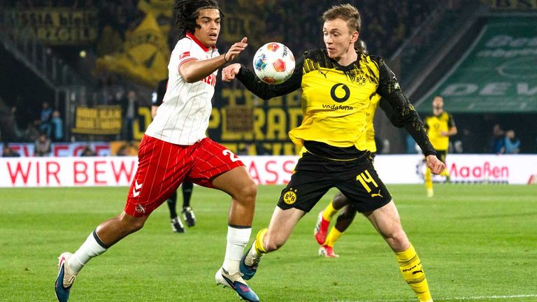 Jahmai Simpson-Pusey (l.) sah nach einem Foul an Beier die Rote Karte.