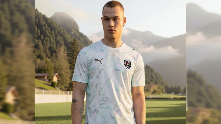ÖSTERREICH: Heimtrikot (Quelle: Puma)