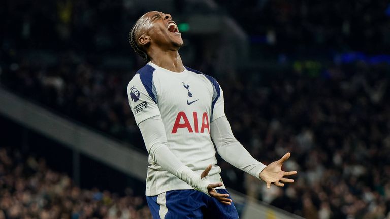 Mathys Tel steckt mit seinen Spurs in einer tiefen Krise. 