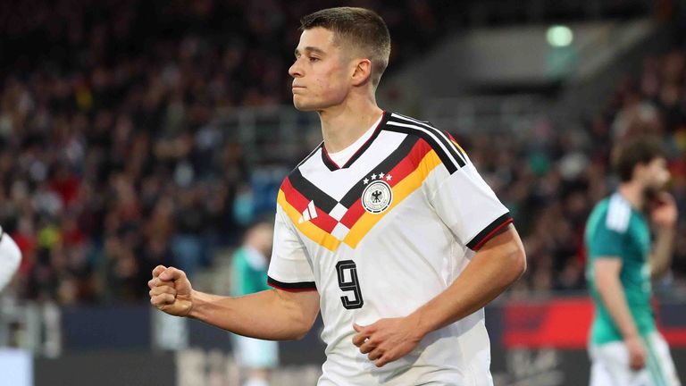 Nicolo Tresoldi führt die deutsche U21-Nationalmannschaft zum Sieg gegen Nordirland.