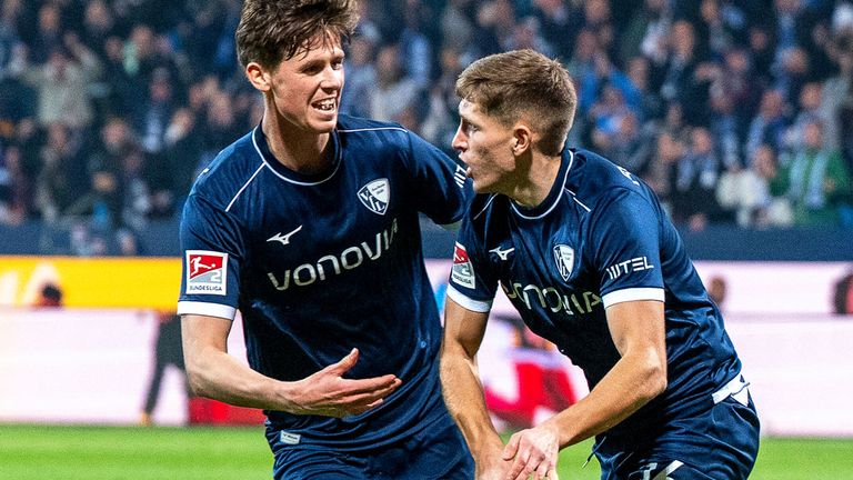 VfL Bochum gewinnt gegen den 1. FC Kaiserslautern ein unterhaltsames 2.Liga-Topspiel.