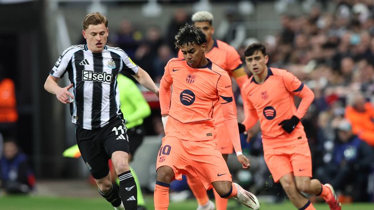 Lamine Yamal gastiert mit Barca bei Newcastle.