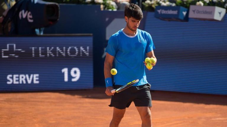 Carlos Alcaraz hat sich eine Blessur am Handgelenk zugezogen.