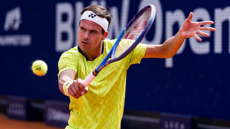 Daniel Altmaier ist beim ATP-Turnier in München gegen Alex Molcan ausgeschieden.  