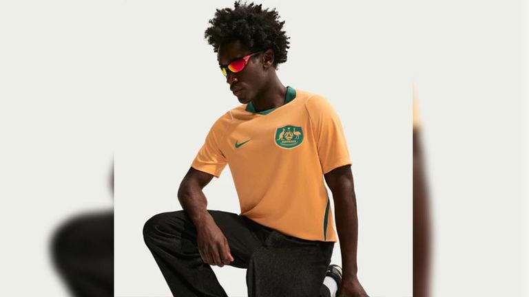 AUSTRALIEN: Heimtrikot (Quelle: FIFA Store)