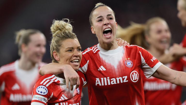 Die Frauen des FC Bayern um Linda Dallmann (l.) und Giulia Gwinn (r.) stehen im Halbfinale der Champions League.