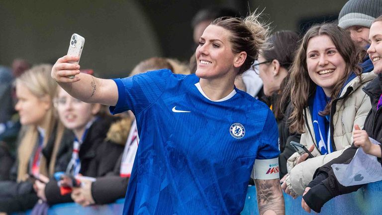 Millie Bright beendet ihre aktive Karriere beim FC Chelsea.