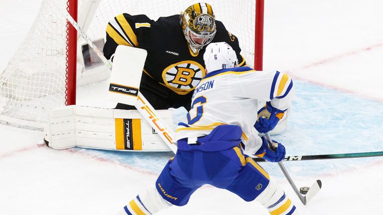 Die Buffalo Sabres besiegen die Boston Bruins in Spiel 4 der NHL-Playoff-Serie.