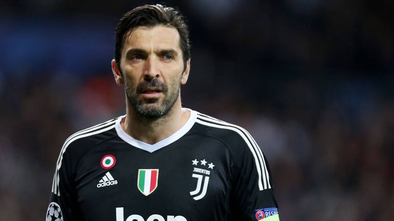 Gianluigi Buffon (Juventus, Paris Saint‑Germain): Dreimal stand Buffon im Finale der Champions League (2003, 2015 & 2017).