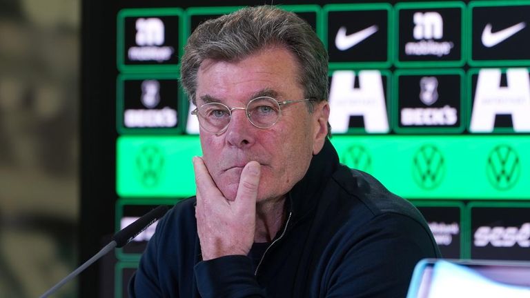 Dieter Hecking steht seit März 2026 wieder an der Seitenlinie des VfL Wolfsburgs.