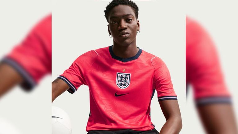 ENGLAND: Auswärtstrikot (Quelle: FIFA Store)