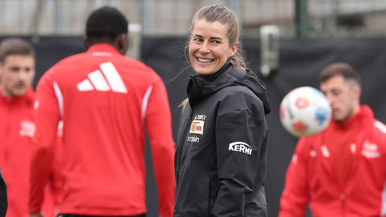 Marie-Louise Eta steht vor ihrer Bundesliga-Premiere am Samstag.